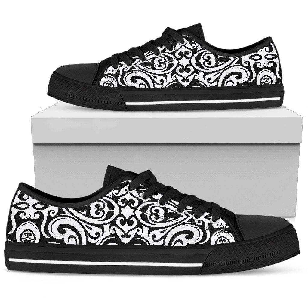 Polynesian Tattoo Pattern Women Low Top Shoes-JTAMIGO.COM