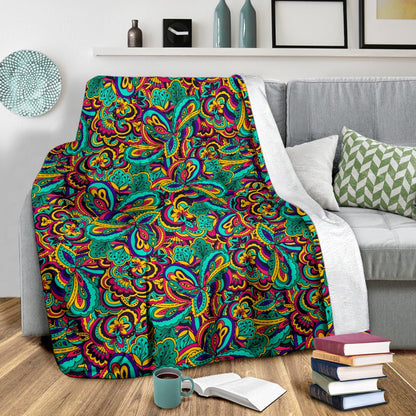 Psychedelic Trippy Floral Design Fleece Blanket