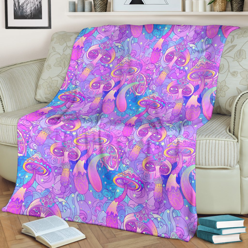 Psychedelic Trippy Mushroom Print Fleece Blanket