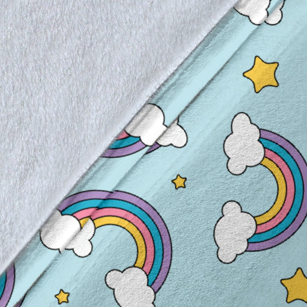 Rainbow Cloud Print Pattern Fleece Blanket