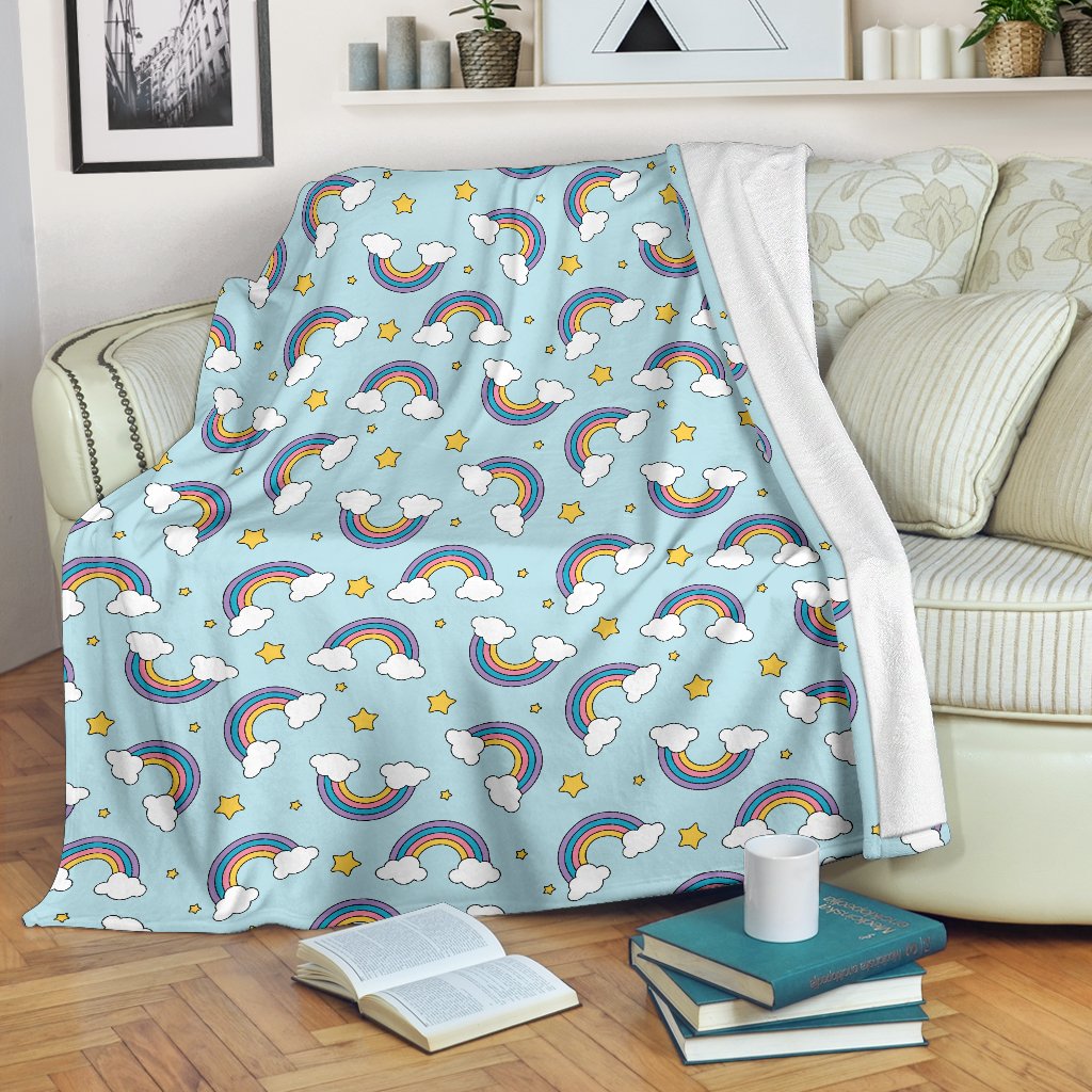 Rainbow Cloud Print Pattern Fleece Blanket