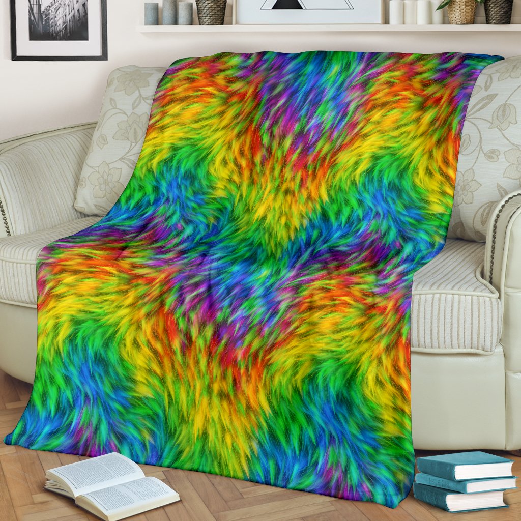 Rainbow Fur Design Print Fleece Blanket