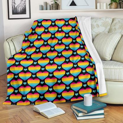 Rainbow Heart Print Pattern Fleece Blanket