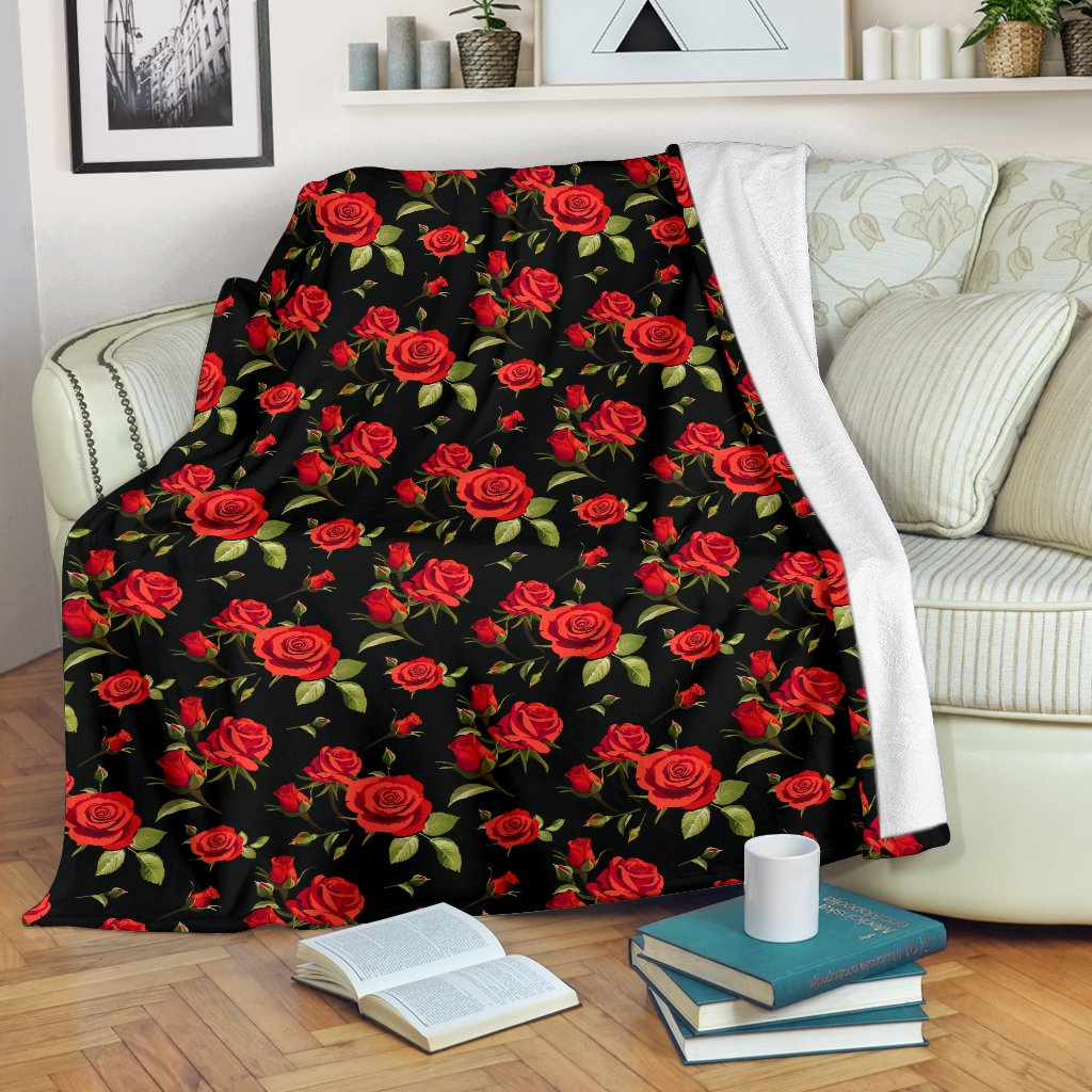 Red Rose Themed Print Fleece Blanket