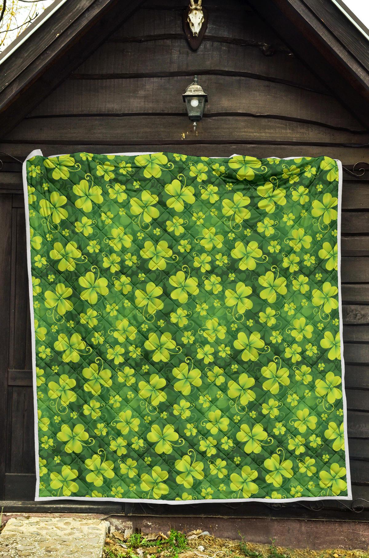 Shamrock Clover Print Premium Quilt-JTAMIGO.COM