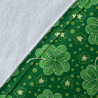 Shamrock Design Print Fleece Blanket