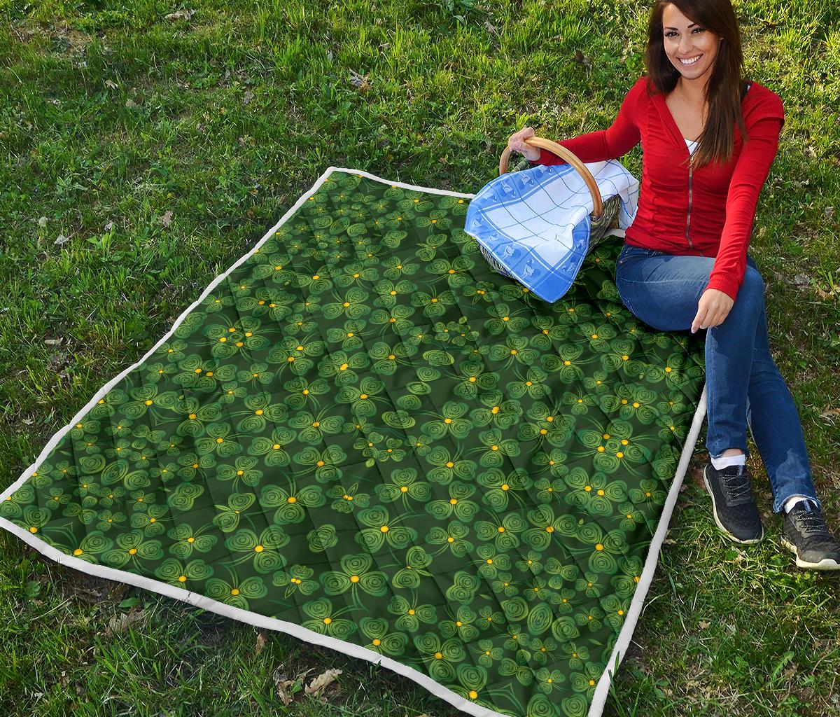 Shamrock Pattern Premium Quilt-JTAMIGO.COM