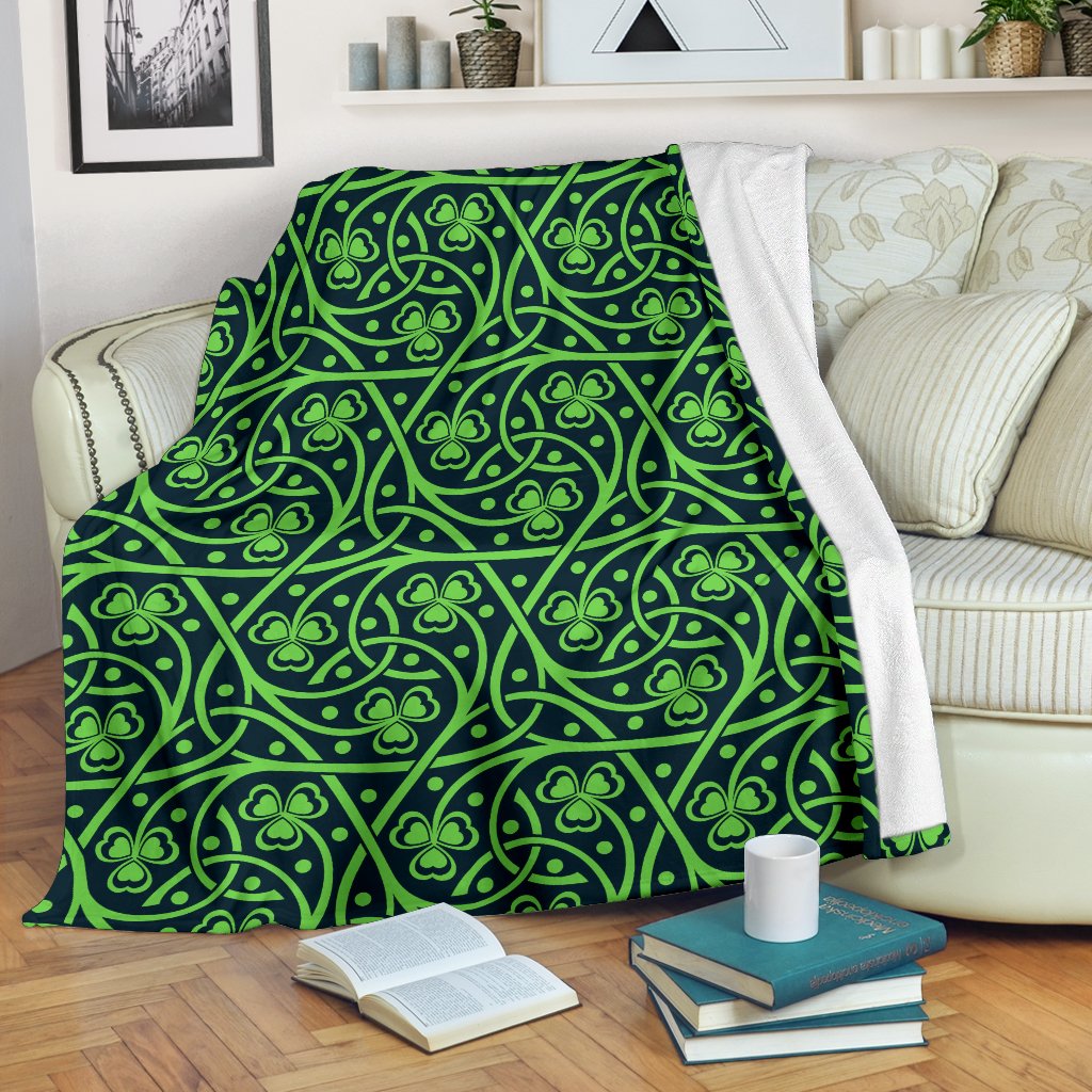 Shamrock Themed Print Fleece Blanket