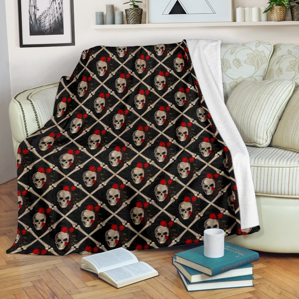 Skull Roses Bone Design Themed Print Fleece Blanket
