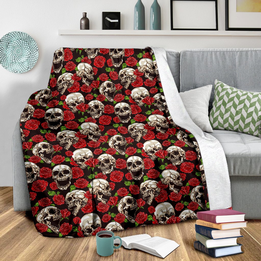 Skull Roses Design Themed Print Fleece Blanket