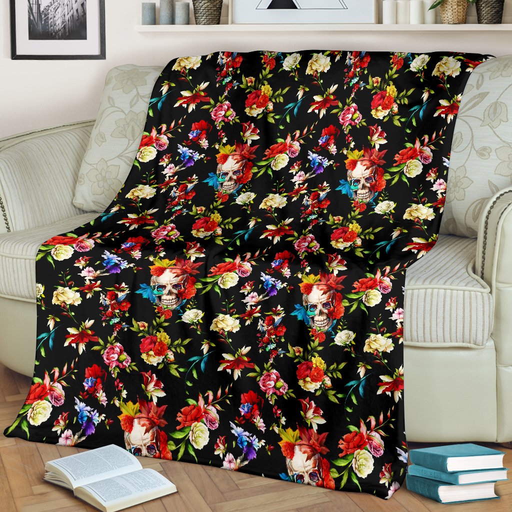 Skull Roses Flower Design Themed Print Fleece Blanket
