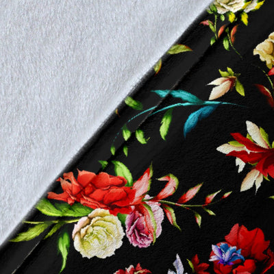 Skull Roses Flower Design Themed Print Fleece Blanket
