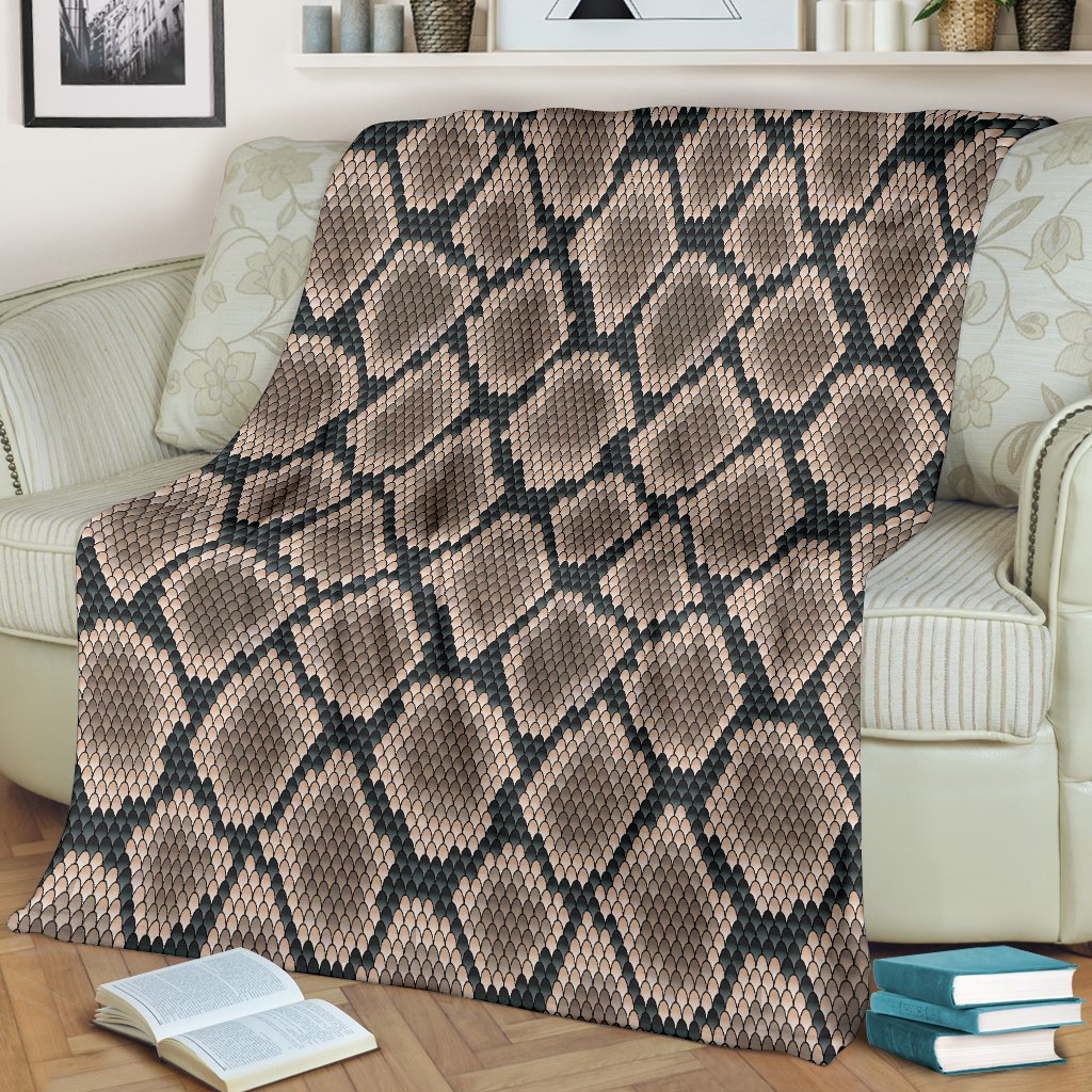 Snake Skin Design Print Fleece Blanket