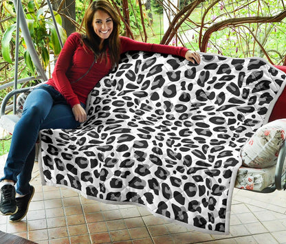 Snow Leopard Skin Print Premium Quilt-JTAMIGO.COM