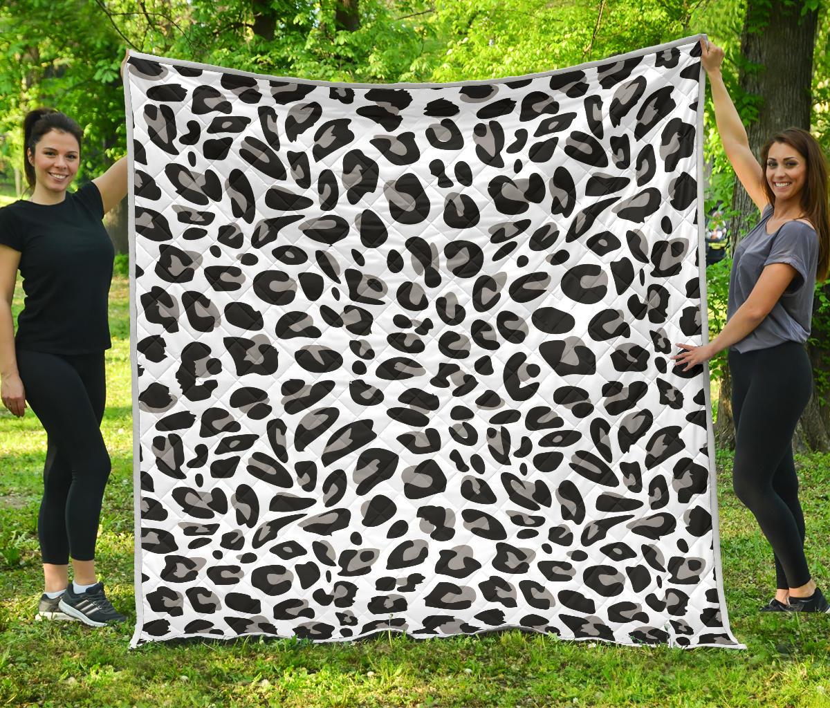 Snow Leopard Skin Print Premium Quilt-JTAMIGO.COM