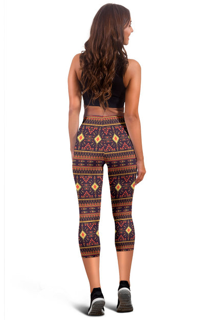 Southwest Ethnic Design Themed Print Women Capris