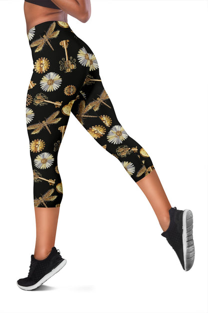 Steampunk Dragonfly Design Themed Print Women Capris