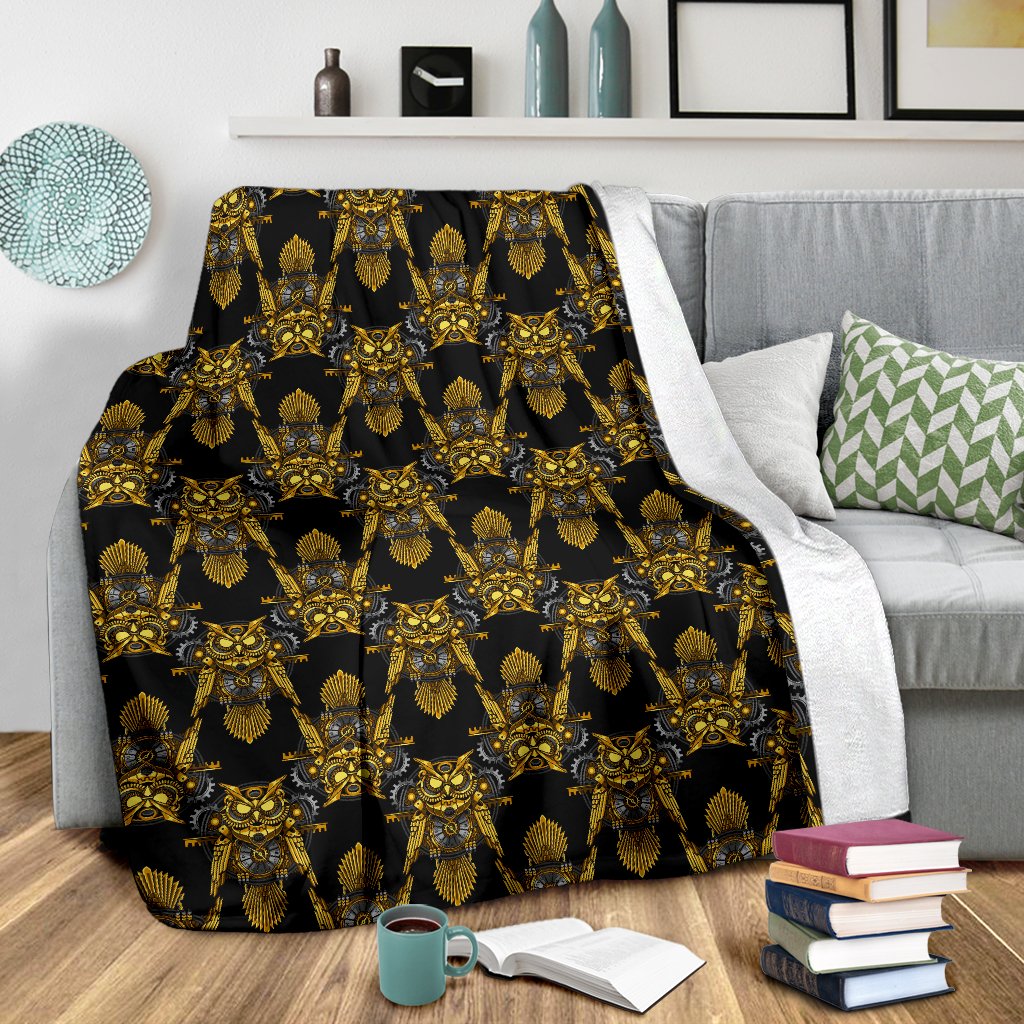 Steampunk Gold Owl Design Themed Print Fleece Blanket