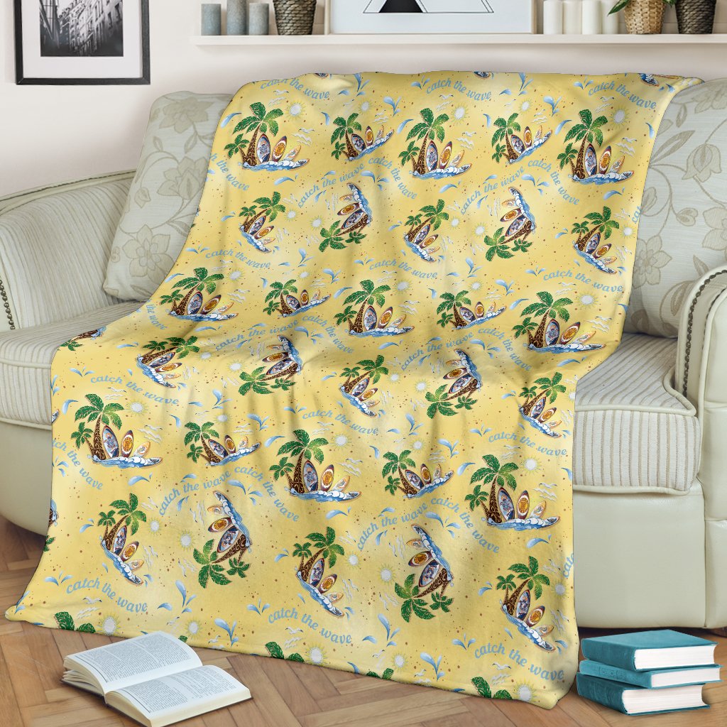 Surf Catch the Wave Design Fleece Blanket