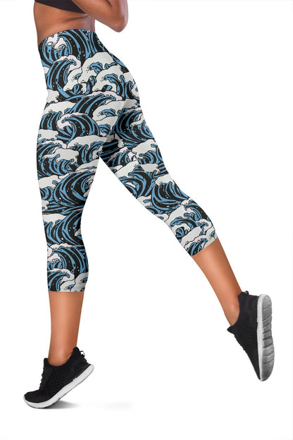 Surf Wave Pattern Print Women Capris
