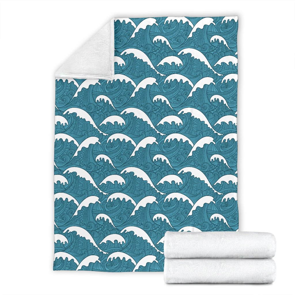 Surf Wave Tribal Design Fleece Blanket