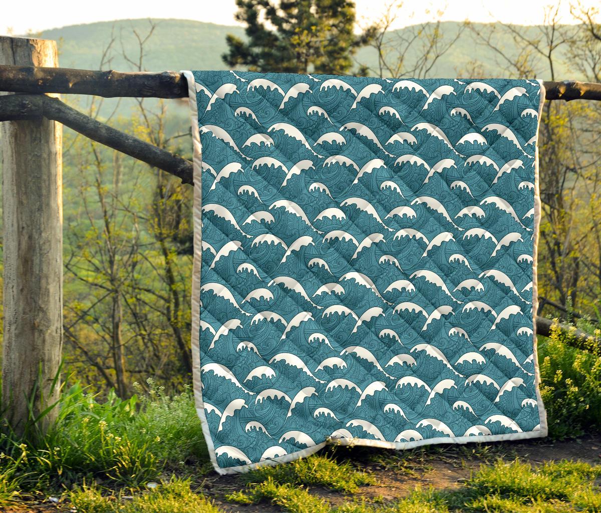 Surf Wave Tribal Design Premium Quilt-JTAMIGO.COM