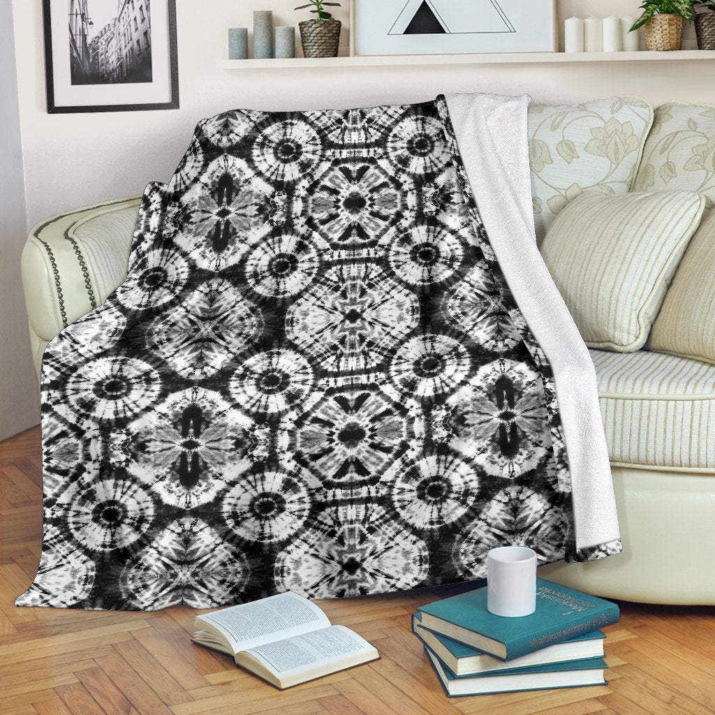 Tie Dye Black White Design Print Fleece Blanket