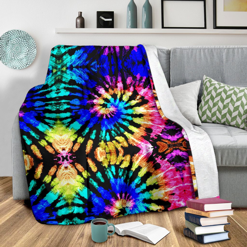 Tie Dye Rainbow Design Print Fleece Blanket