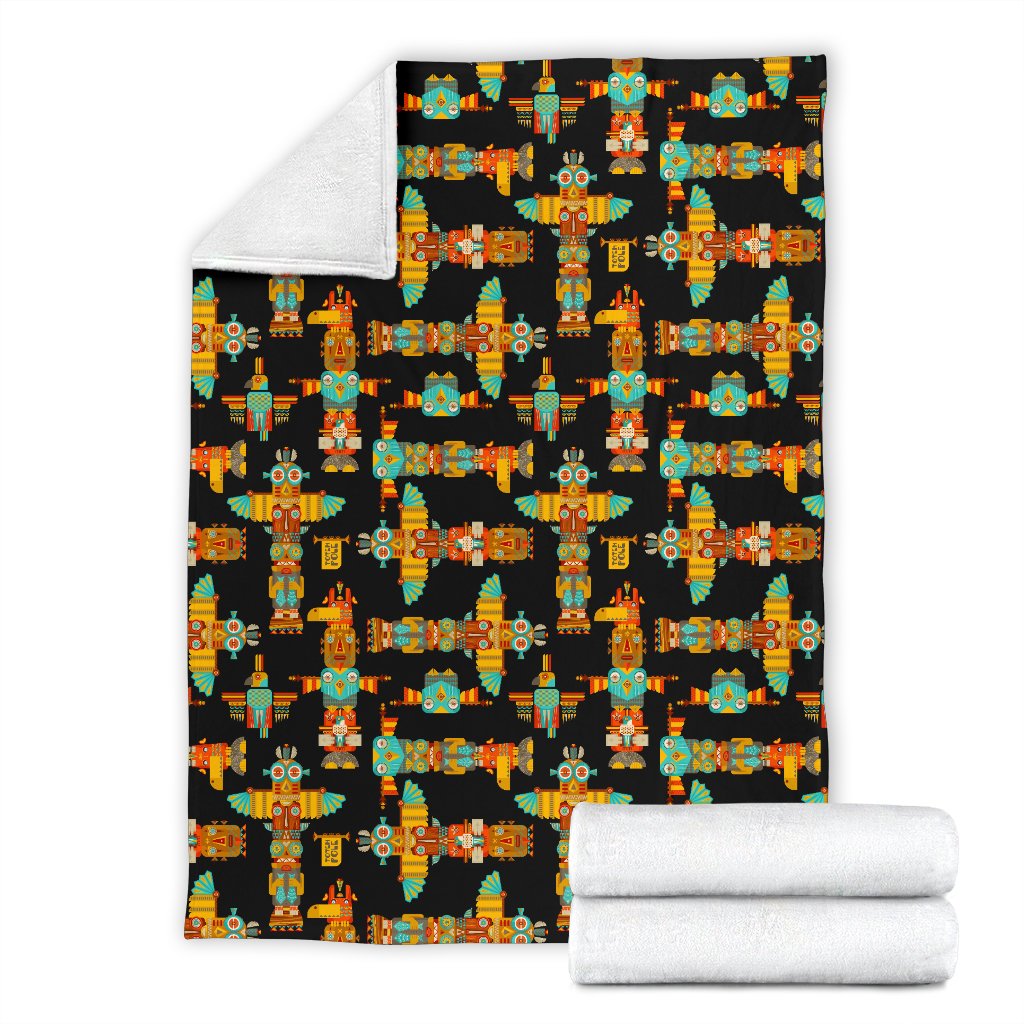 Totem Pole Cartoon Print Fleece Blanket