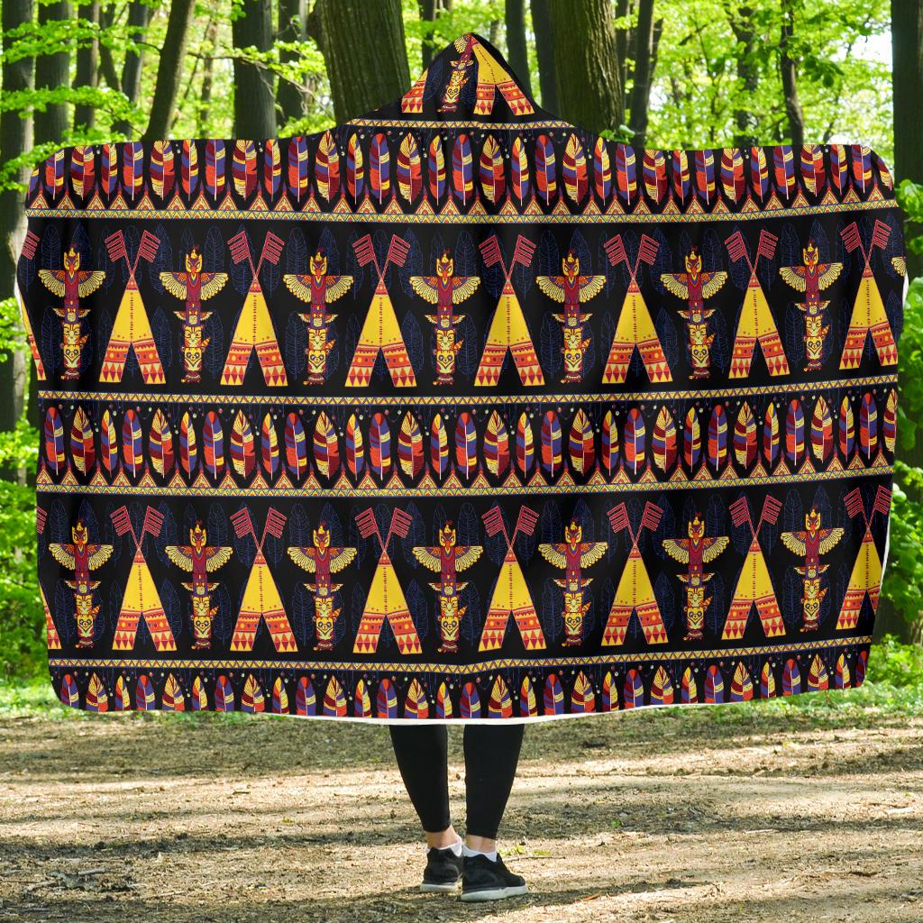 Totem Pole Design Hooded Blanket-JTAMIGO.COM