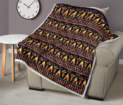 Totem Pole Design Premium Quilt-JTAMIGO.COM