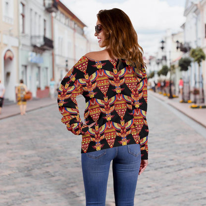 Totem Pole Print Off Shoulder Sweatshirt