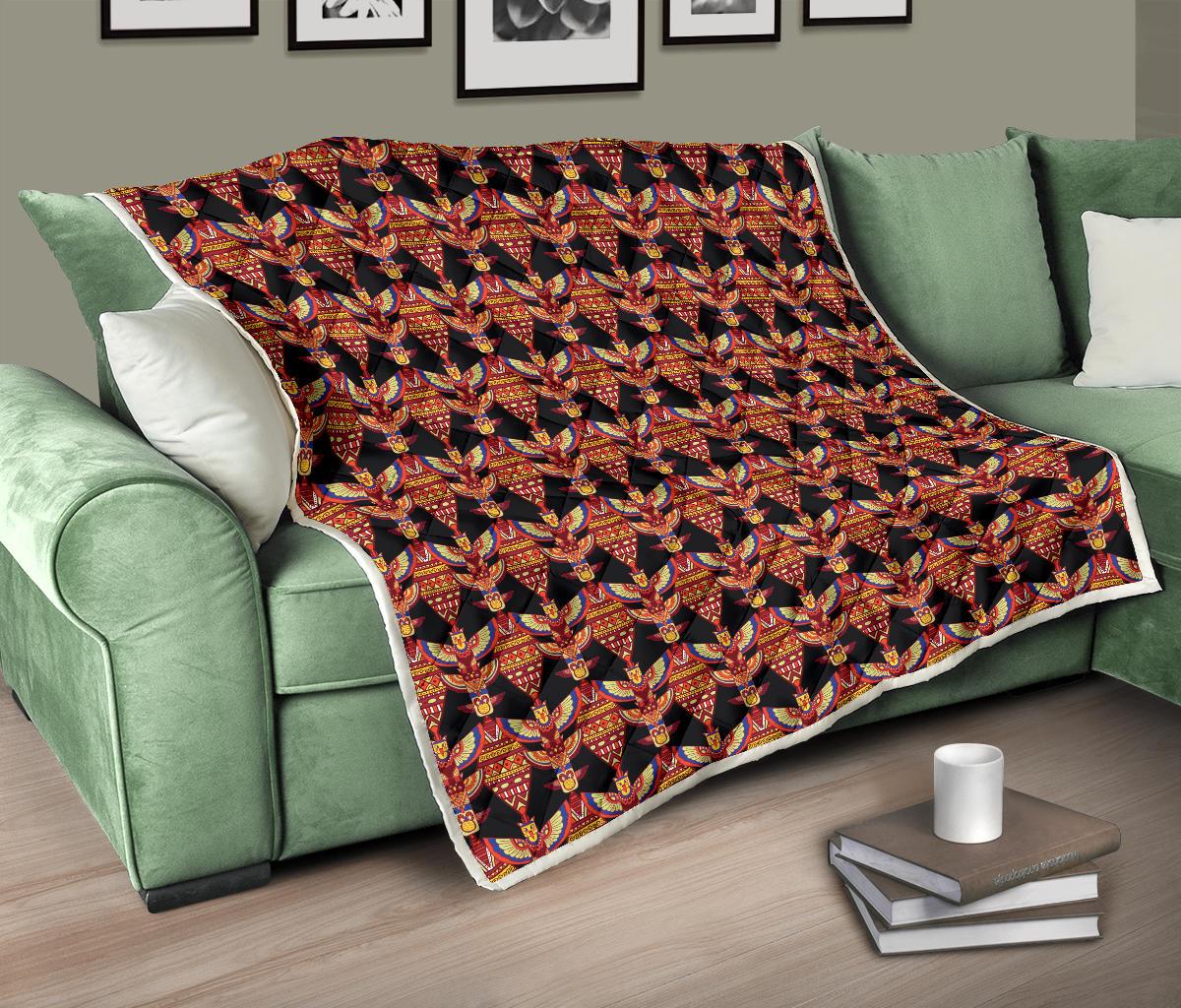 Totem Pole Print Premium Quilt-JTAMIGO.COM