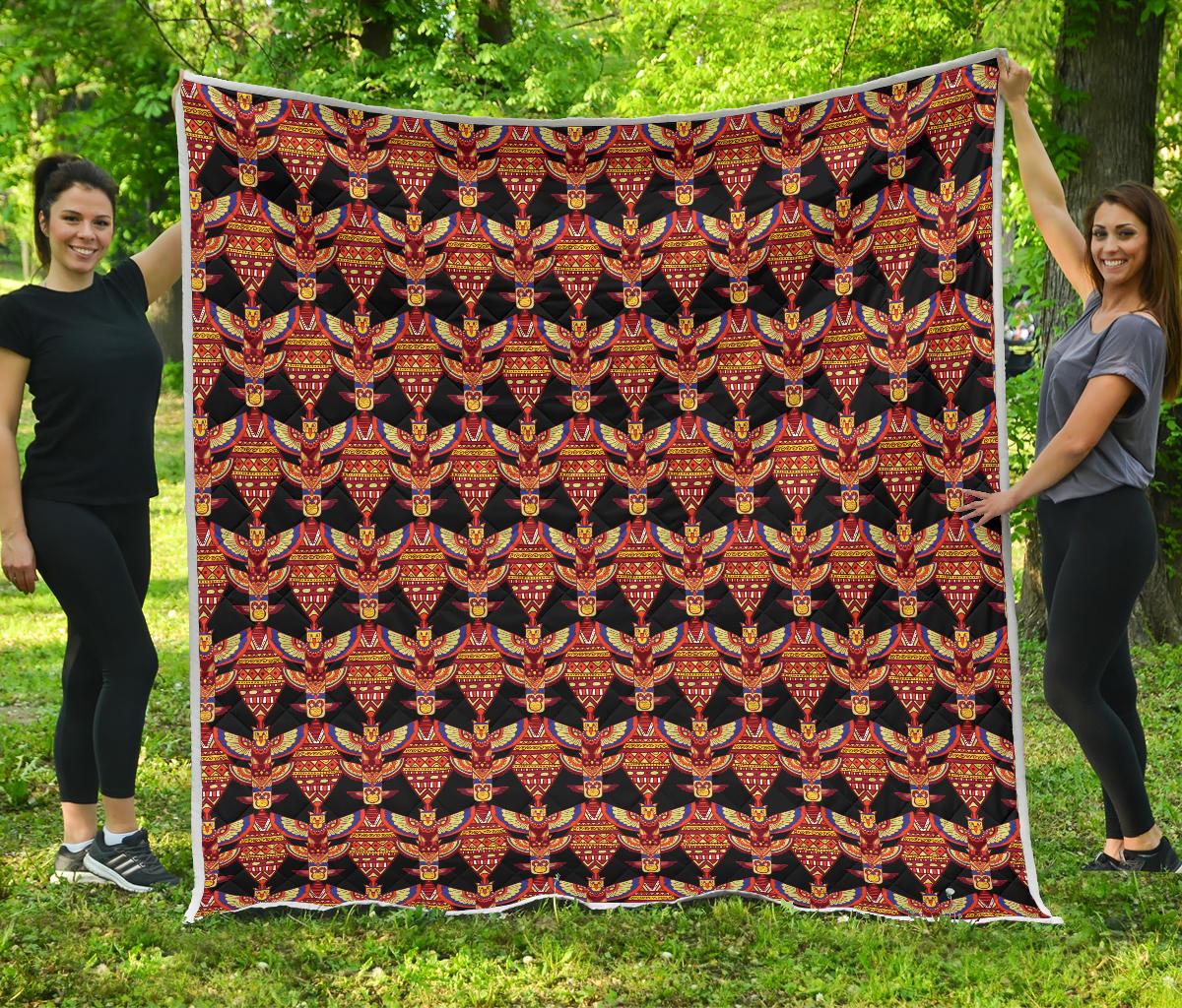 Totem Pole Print Premium Quilt-JTAMIGO.COM