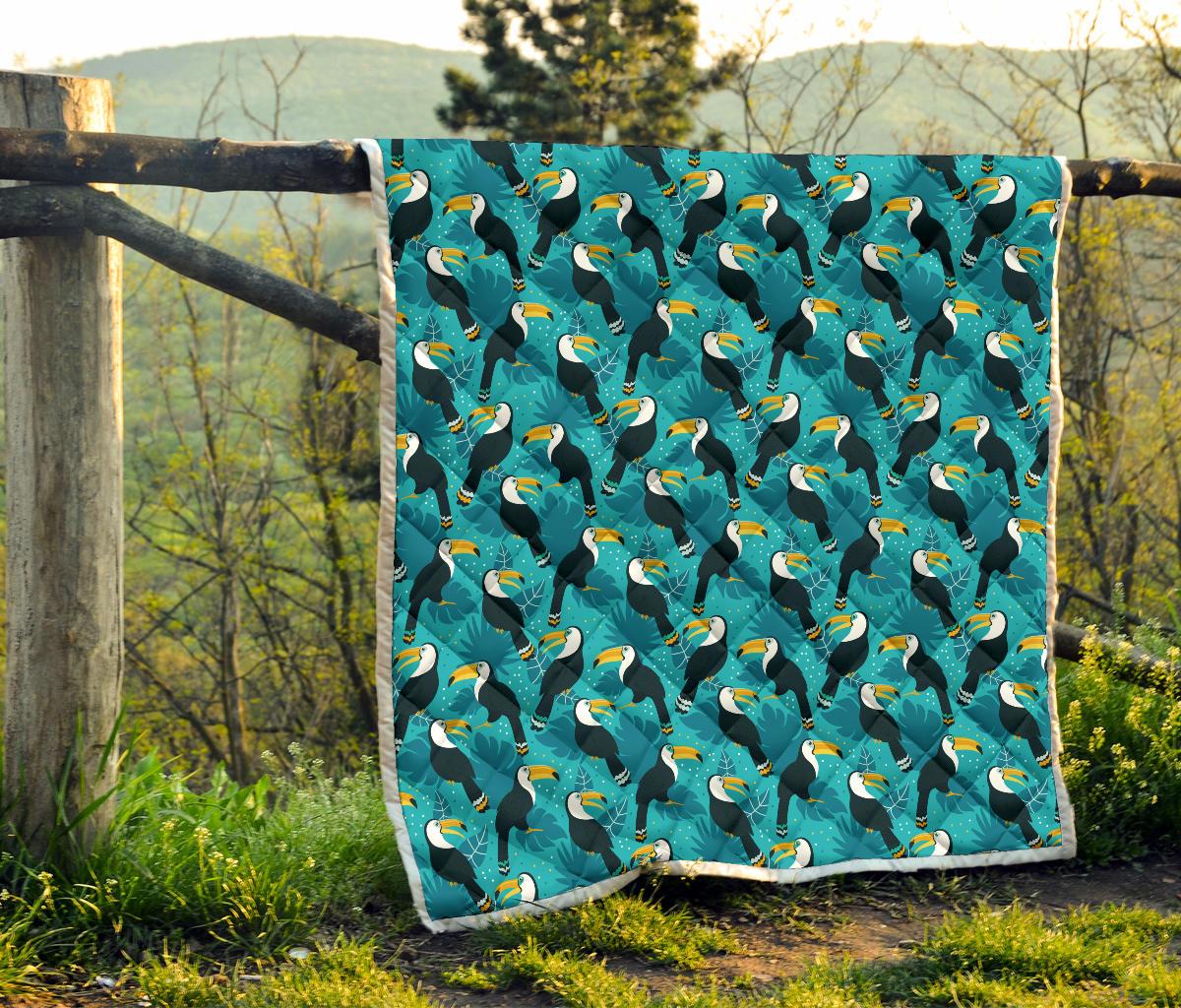 Toucan Parrot Pattern Print Premium Quilt-JTAMIGO.COM