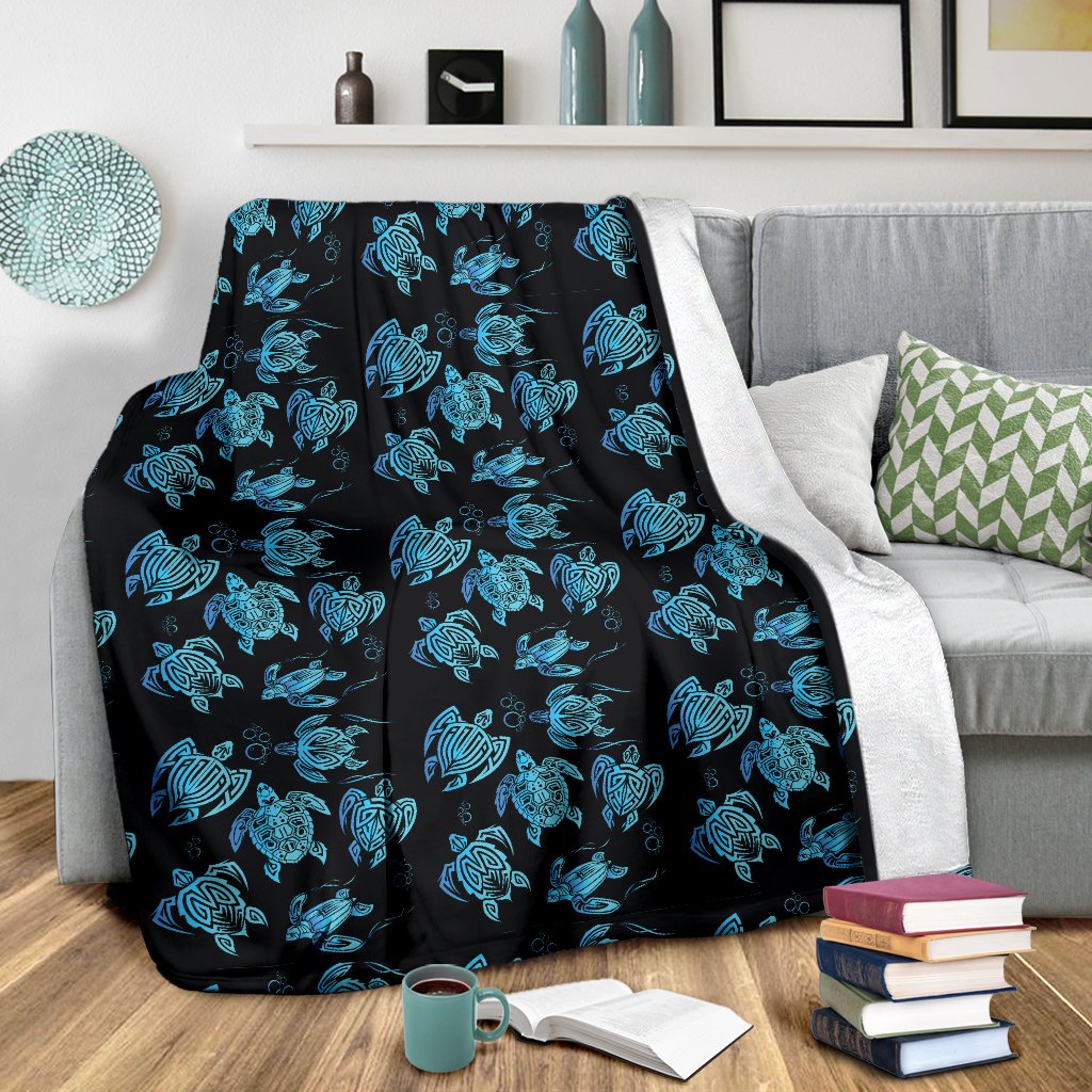 Tribal Turtle Polynesian Themed Design Fleece Blanket