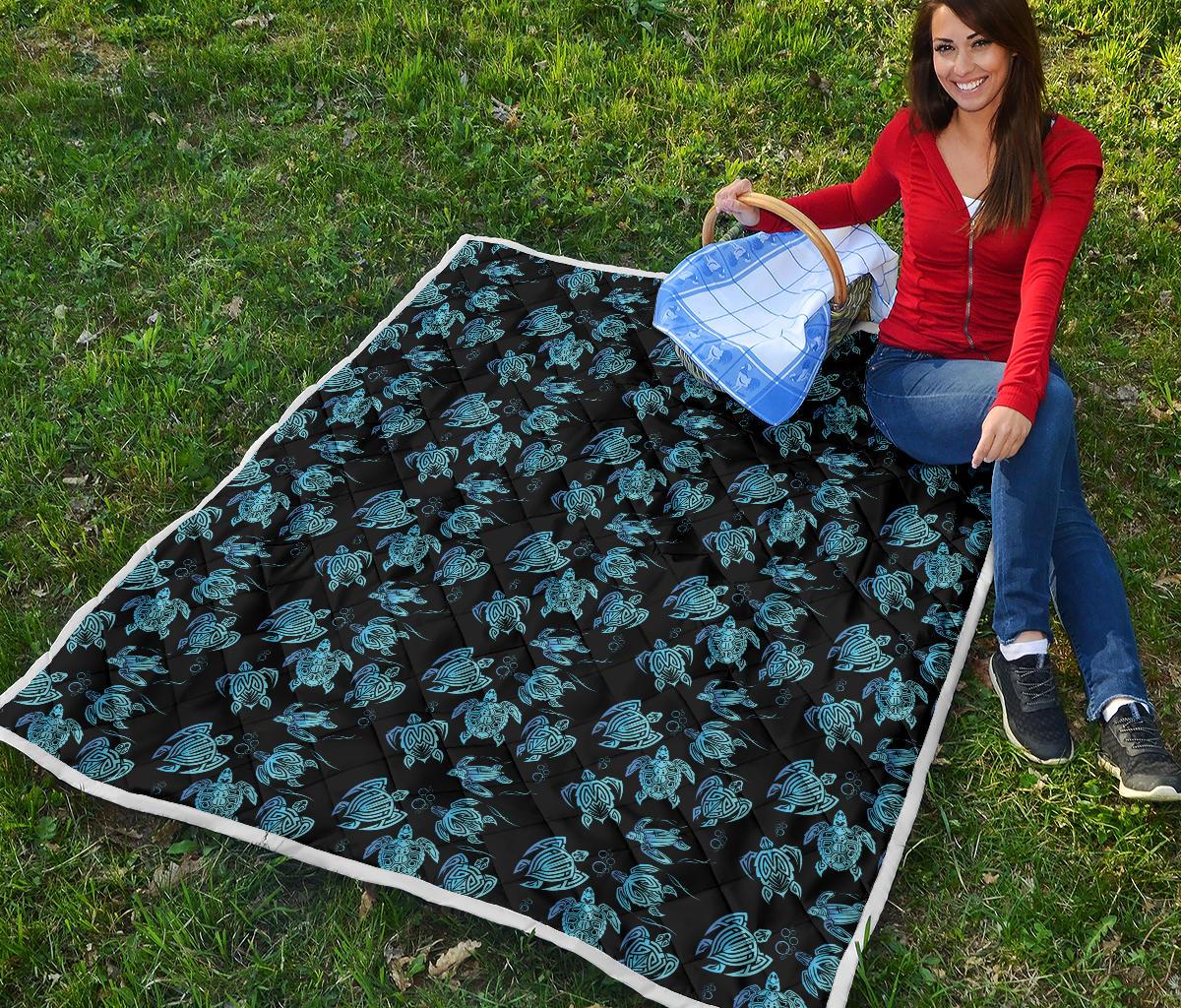Tribal Turtle Polynesian Themed Design Premium Quilt-JTAMIGO.COM