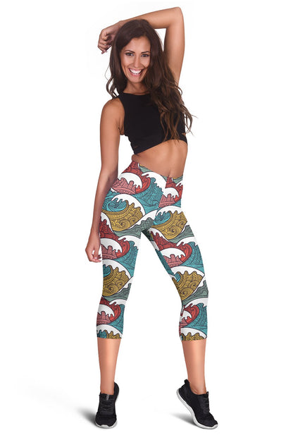 Tribal Wave Pattern Print Women Capris
