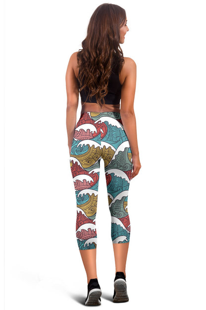 Tribal Wave Pattern Print Women Capris