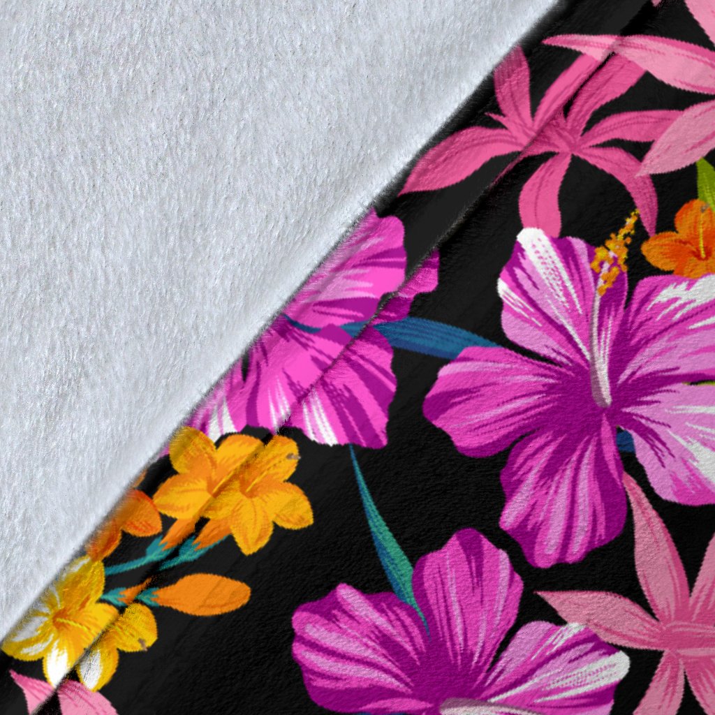 Tropical Flower Pink Hibiscus Print Fleece Blanket