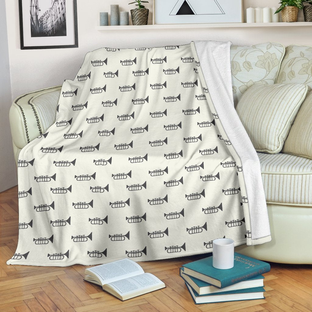 Trumpet Pattern Themed Print Fleece Blanket