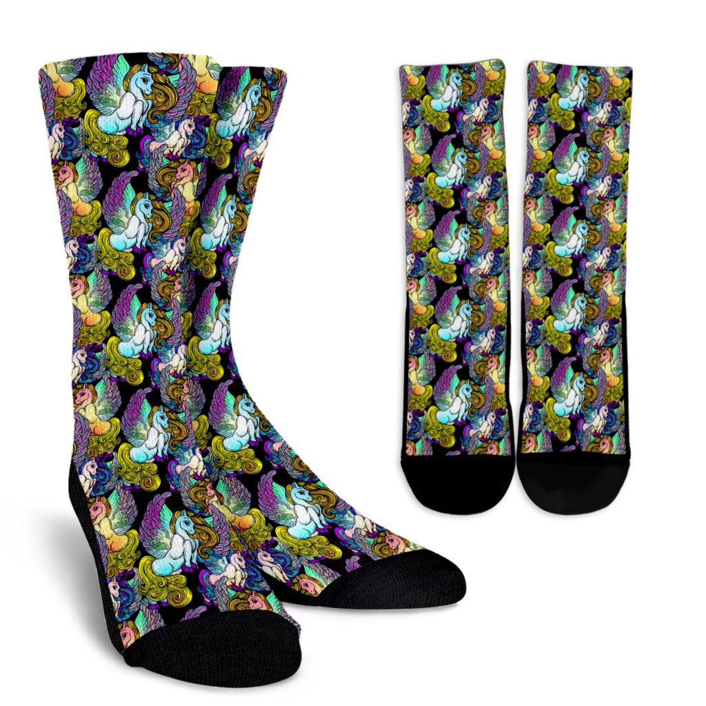 Unicorn With Wings Print Pattern Crew Socks