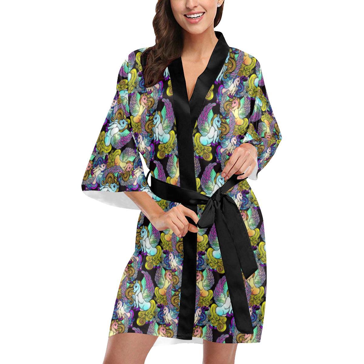 Unicorn With Wings Print Pattern Women Short Kimono Robe