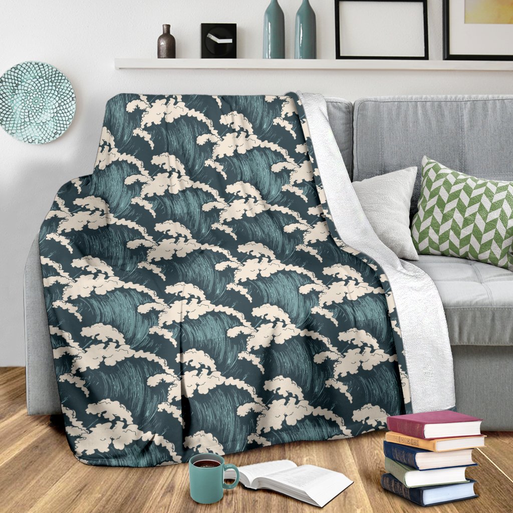 Wave Art Print Fleece Blanket