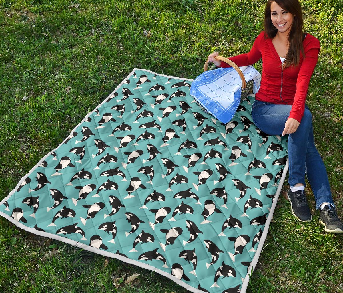 Whale Action Design Themed Print Premium Quilt-JTAMIGO.COM
