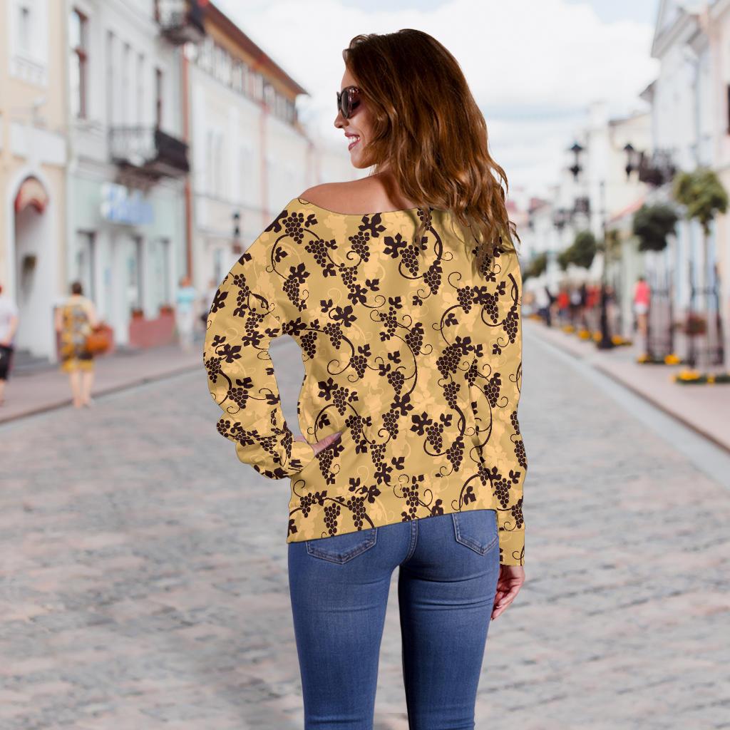 Wine Grape Design Print Off Shoulder Sweatshirt