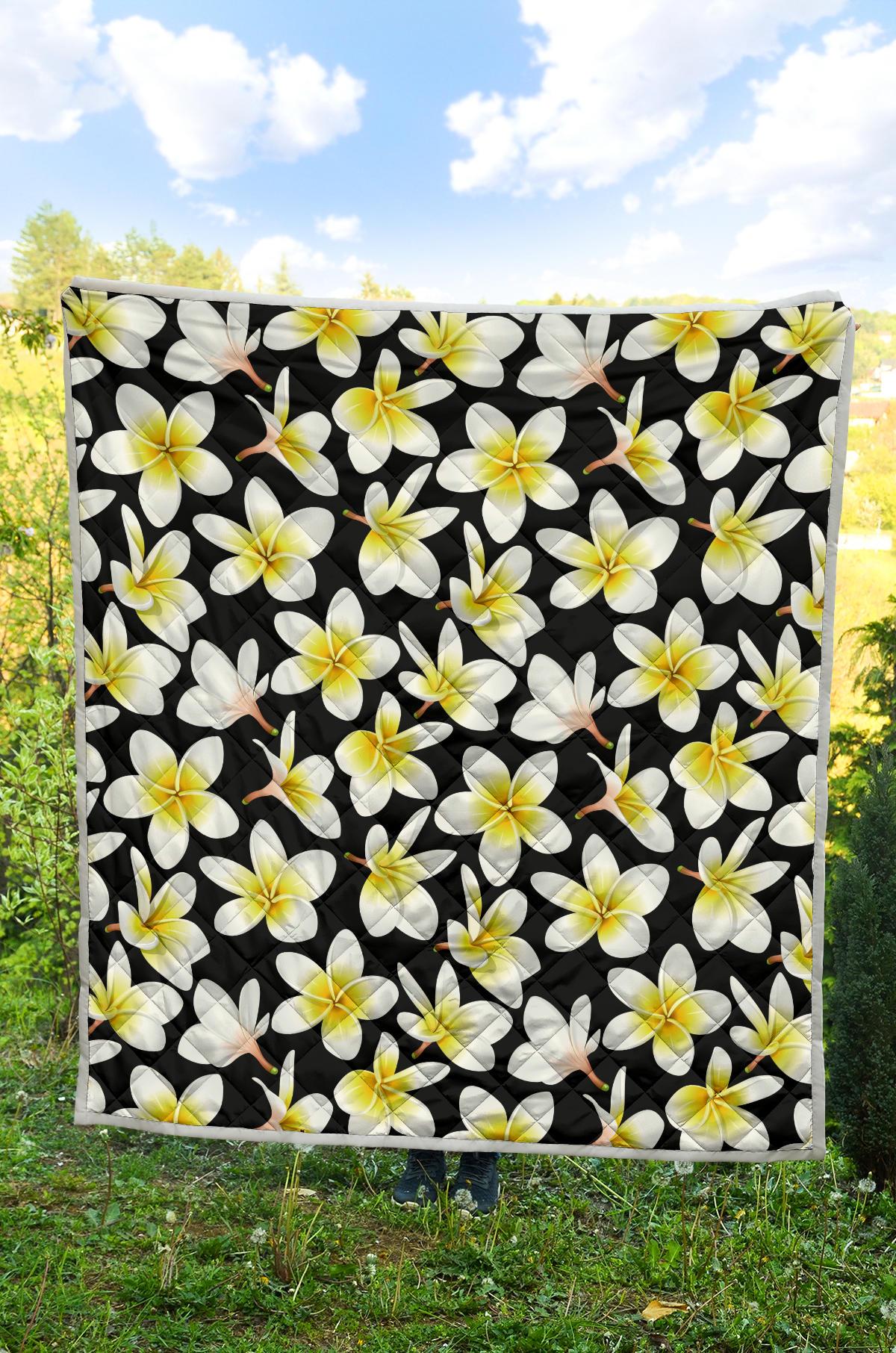 Yellow Plumeria Hawaiian Flowers Premium Quilt-JTAMIGO.COM