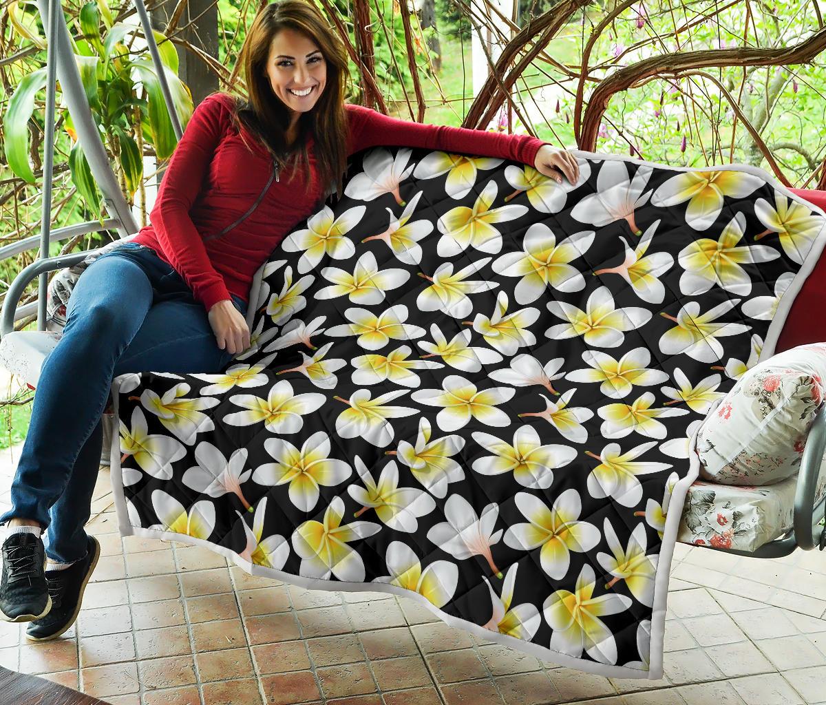 Yellow Plumeria Hawaiian Flowers Premium Quilt-JTAMIGO.COM