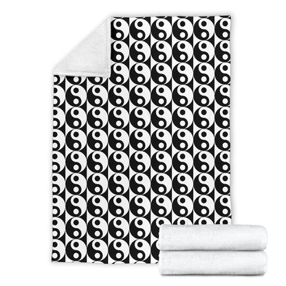 Yin Yang Classic Pattern Design Print Fleece Blanket