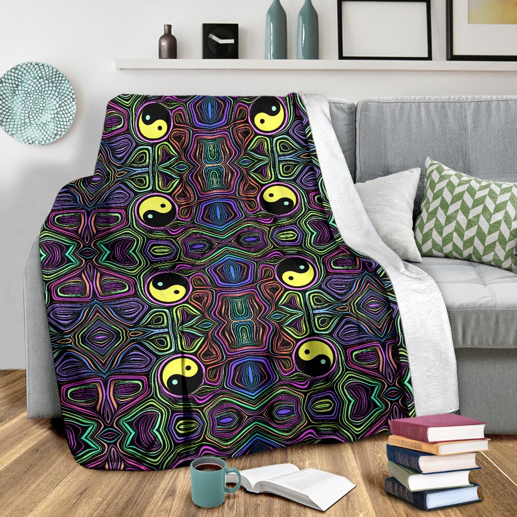 Yin Yang Neon Color Design Print Fleece Blanket